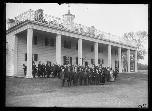 Group at Mount Vernon, Virginia