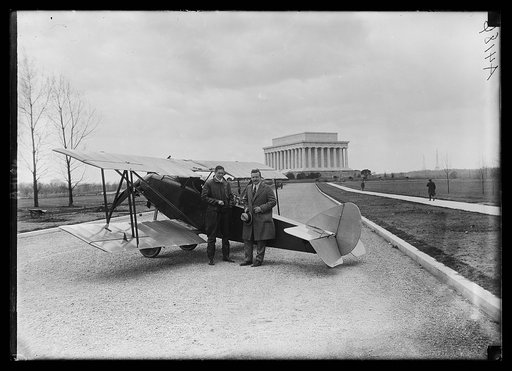 Sperry plane [near Lincoln Memorial, Washington, D.C.