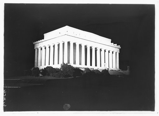 Lincoln memorial at night, Washington, D.C.