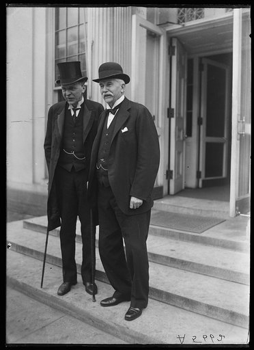 Men at White House, Washington, D.C.