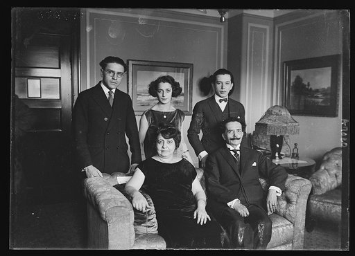 New Bolivian Minister Senor Ricardo Jaunes Freyre and family