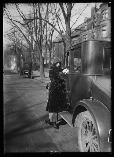 Janet Moffett, daughter of Admiral Moffett