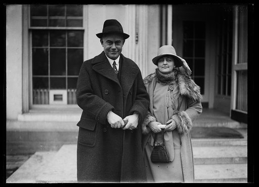 Man and woman at White House, Washington, D.C.