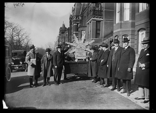 2 million 500 thousand Americans signed a petition asking that Lt. [...]oven Griffis be pardoned from a prison term in Germany. Petition was presented to [...] Otto Wiedfeldt
