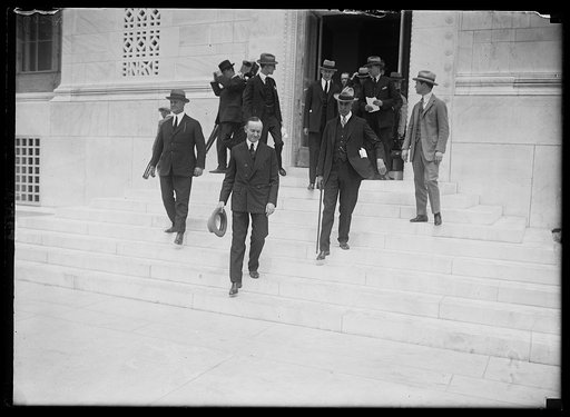 Pres. Coolidge on steps of Fine Arts bldg. where he spoke at dedication of the bldg. by Nat'l Academy of Sciences