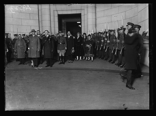 John J. Pershing and Charles G. Dawes at Union Station, Washington, D.C.