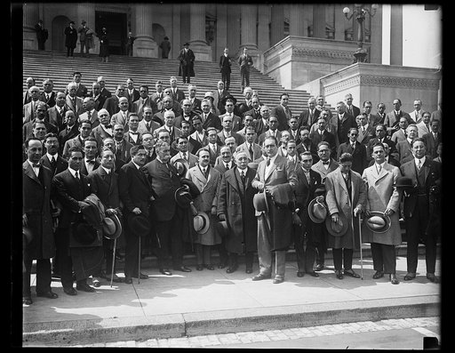 Large group at U.S. Capitol, Washington, D.C.