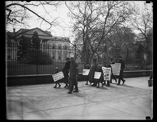 Picketing outside White House, Washington, D.C.