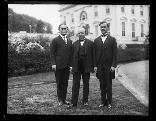 Group at White House, Washington, D.C.
