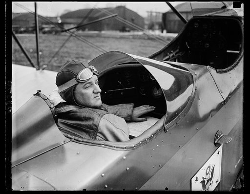 Uncle Sam provides Assistant Secretary of War with Airplane Office. The latest type of Curtis airplane with a special desk in the rear cockpit has just been delivered to [...] Davison, Assistant Secretary of War for Aviation, [...] his many trips to Army posts around the country, Secretary [...] is 
