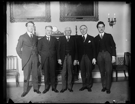 Group; Frank Kellogg, center