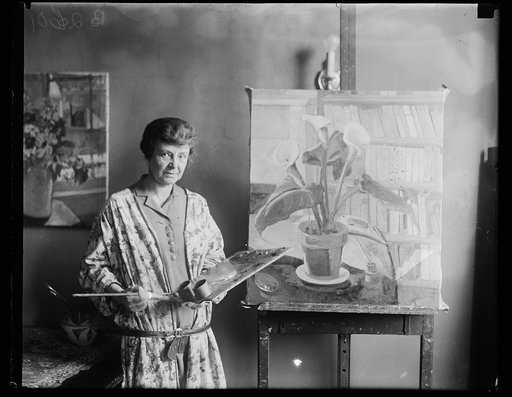Woman artist