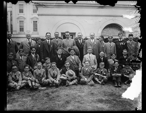 Group of men and boys outside White House, Washington, D.C.
