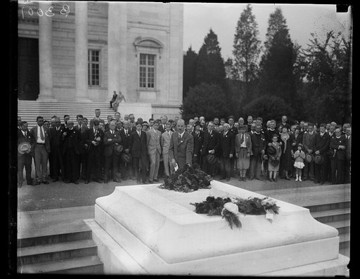 Tomb of Unknown Soldier, Arlington National Cemetery, Arlington, Virginia