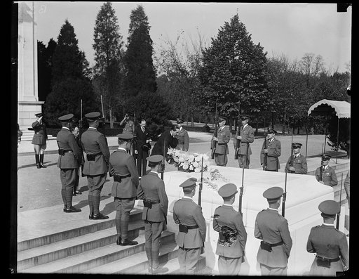 Tomb of Unknown Soldier, Arlington National Cemetery, Arlington, Virginia