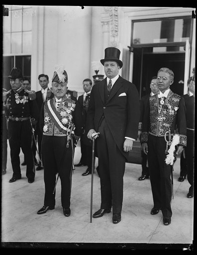 Group at White House, Washington, D.C.