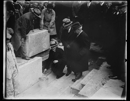 Secretary Jardine lays cornerstone of New Department of Agriculture building. The names of every employee together with reports on activities and finances of the Department of Agriculture, were deposited this morning in the cornerstone of the department's new $2,000,000 administration building. Secr