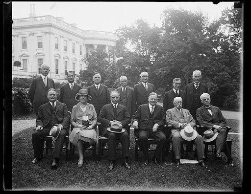 President Hoover meets with his newly created enforcement commission. President Hoover met this afternoon for the first time with the Ambassador of her newly created Law Enforcement Commissioner, appointed for the purpose. In the front row, seated, left to right: Roscoe Pound; Ada L. Comstock; Willi