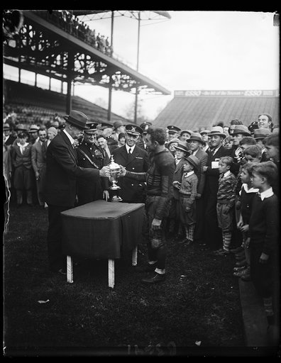 The Navy returns President's Cup to Marine Corps football team. The Marines Corps defeated the United States Coast Guard eleven at Griffith Stadium today in Washington 18-0, thereby again gaining possession of the President's Cup which was won last year by a team representing the Navy. The Navy not 