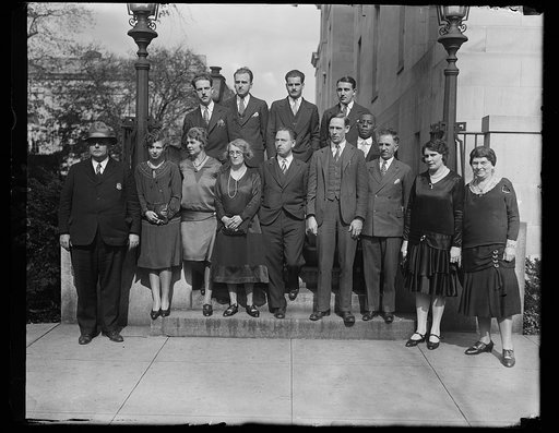 Jury that found Albert B. Fall guilty of bribery. Members of the District Supreme Court jury who today found Albert B. Fall guilty of bribery in accepting $100,000 from Edward L. Dohency