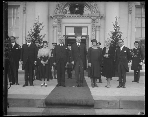 Mexican President-Elect [Manuel C. Téllez] at White House. The Mexican President-Elect was received at the White House today by President and Mrs. Hoover. This picture was made on the main steps of the White House at the conclusion of the call. In the group, left to right: Mrs. Stimson, secretary of