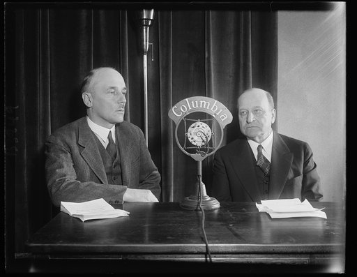 Sen. Henry Allen of Kansas and Polish Ambassador Tytus Filipowiez speak over CBS