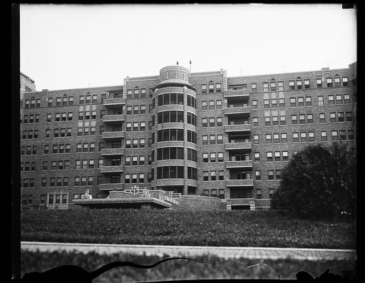 Apartment building