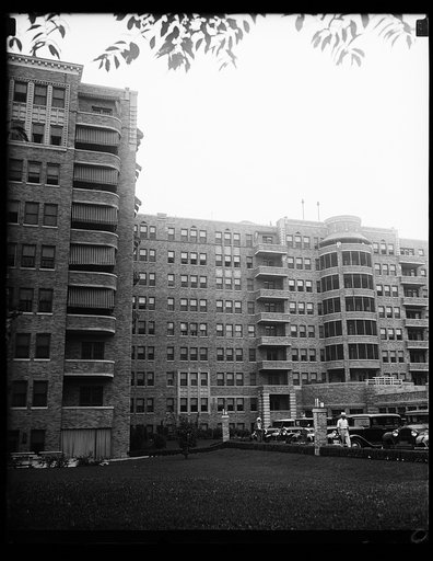 Apartment building