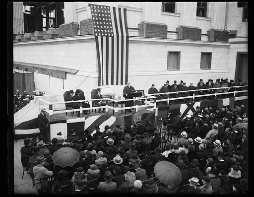 Charles Evans Hughes addressing group at U.S. Supreme Court Building under construction, Washington, D.C.