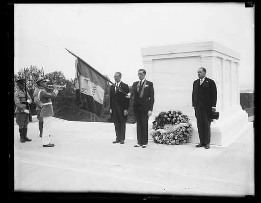 Tomb of the Unknown Soldier, Arlington National Cemetery, Arlington, Virginia