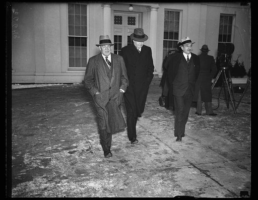 Group at White House, Washington, D.C.