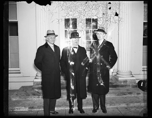 Group at White House, Washington, D.C.