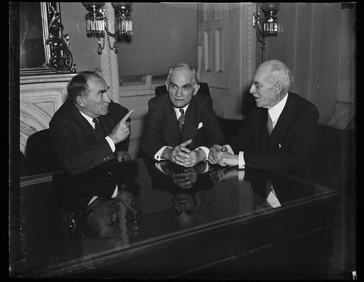 Joseph Byrns, center