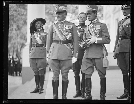 Group at White House, Washington, D.C.