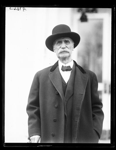 Man at White House, Washington, D.C.