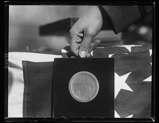 Medal] Marshal Ferdinand Foch from the School Children of America