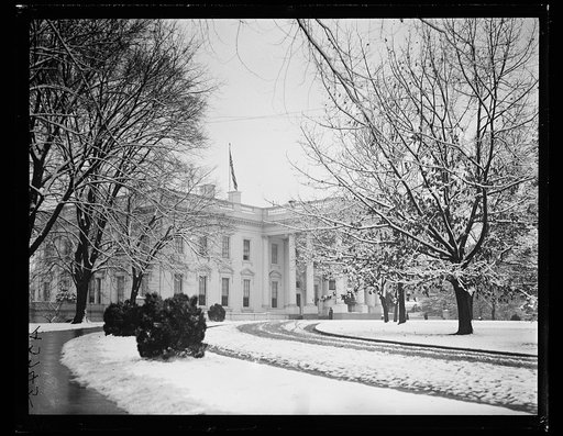 Snow at White House, Washington, D.C.