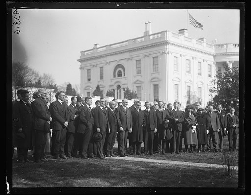 Warren Harding and group outside White House, Washington, D.C.