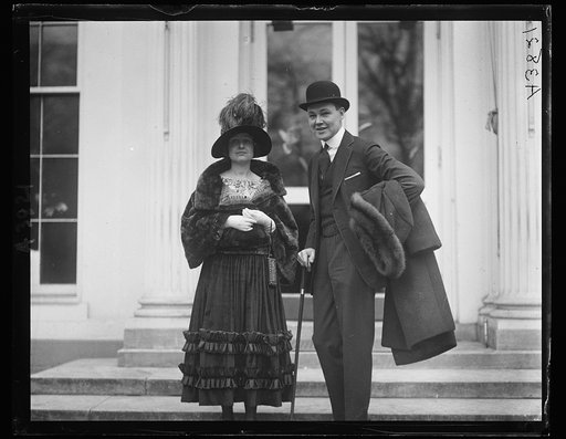 Woman and man at White House, Washington, D.C.