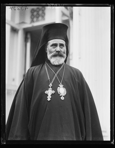 Man at White House, Washington, D.C.