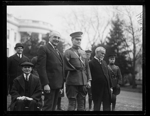 Warren Harding and group at White House, Washington, D.C.
