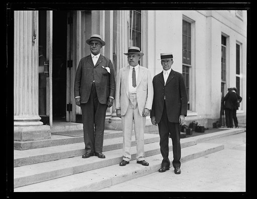 Group at White House, Washington, D.C.