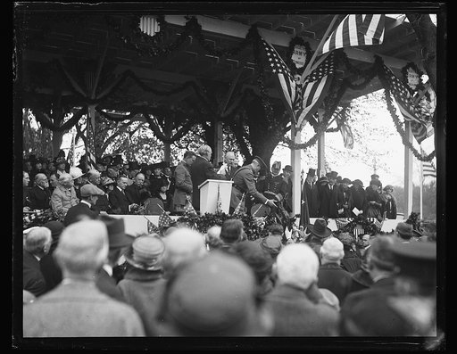 Ceremony. Group includes Edwin Denby, Calvin Coolidge, William H. Taft, John W. Weeks, Charles Evans Hughes, Andrew W. Mellon, and others