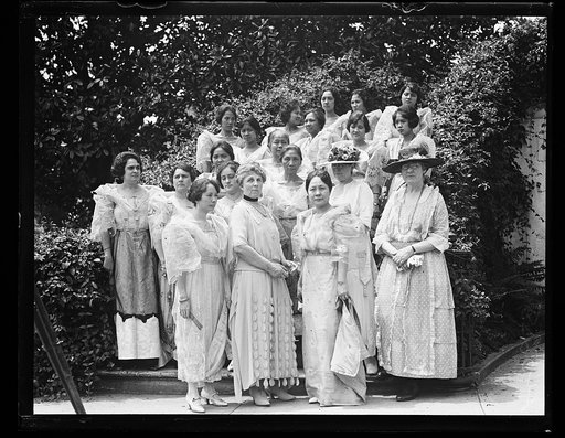 Mrs. Harding and group of women on steps. White House, Washington, D.C.