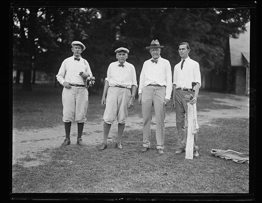 Speaker Gillette, the only member of the House entered in the golf match with newspaper men, made highest score 86. The Senators won every match and also a chicken dinner to be given by the newspapermen. Left to rt: Wm. E. Brigham of Boston Transcript, Speaker Gillette, Sen. Frank B. Kellogg of Minn
