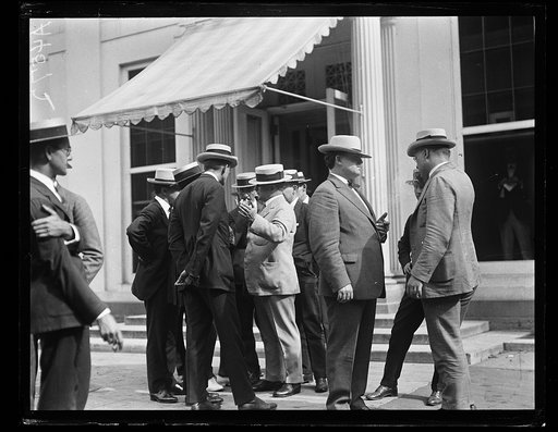 Group outside White House; includes James J. Davis, center. Washington, D.C.