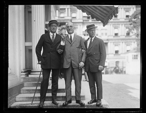 Nat'l Council of Travelling Salesmen Ass. Tim Healey. [Am...] Loeb, and Leon S. Fox at White House