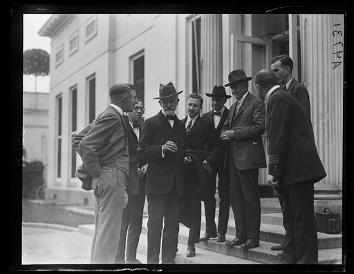 Henry Cabot Lodge and group outside White House, Washington, D.C.