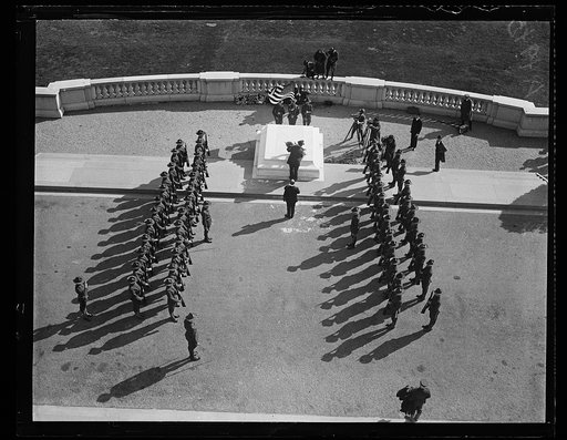 Laying wreath on the Tomb of the Unknown soldier, Arlington National Cemetery, Arlington, Virginia