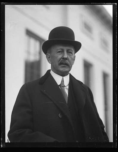 Man at White House, Washington, D.C.
